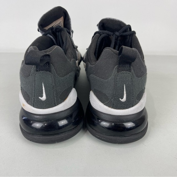 Nike Air Max 270 React Low Top Sneakers Black Grey Women's Size 7.5 AT6174-001 - Picture 3 of 9